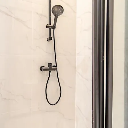 Quiet Comfort - Buda *