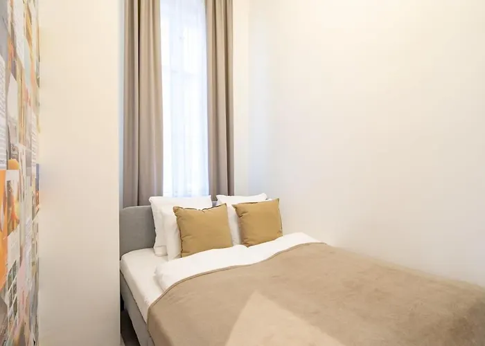 Quiet Comfort - Buda *