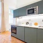 Апартаменты Quiet Comfort - Buda *