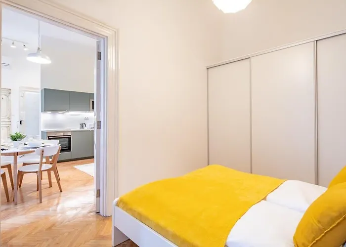 Quiet Comfort - Buda Daire *